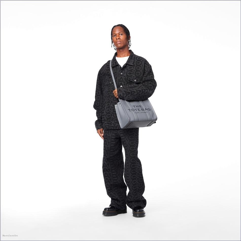  Marc Jacobs WOLF GREY BAGS/Medium Totes/The Leather Medium Tote Bag